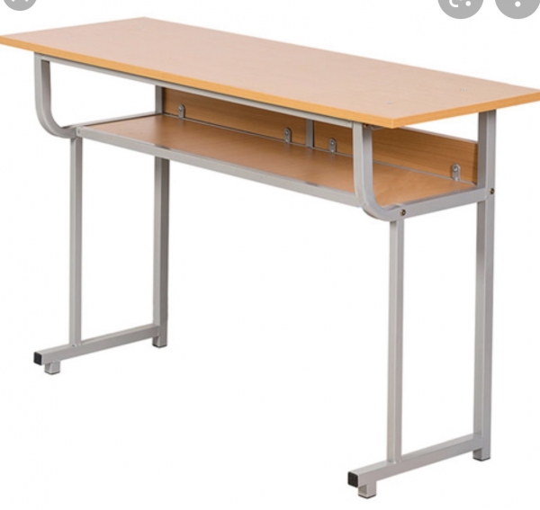 BÀN SINH VIÊN -BSV104